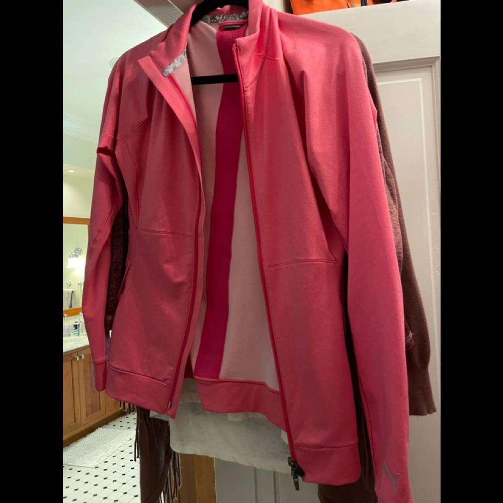 Pink puma jacket. Size medium.